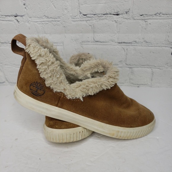 Timberland‎ Skyla Bay A2CDJ Brown Suede Fur Trim Slip On Shoes Woman Size 7. - Picture 1 of 7